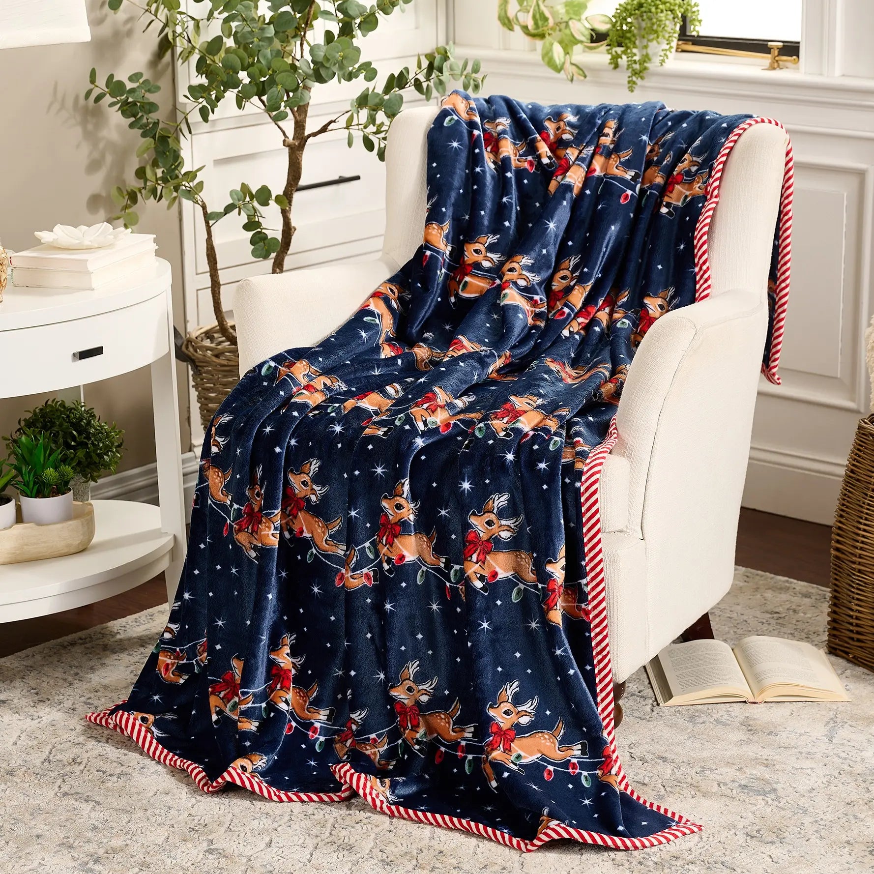 Holiday Comfort Throw Blanket