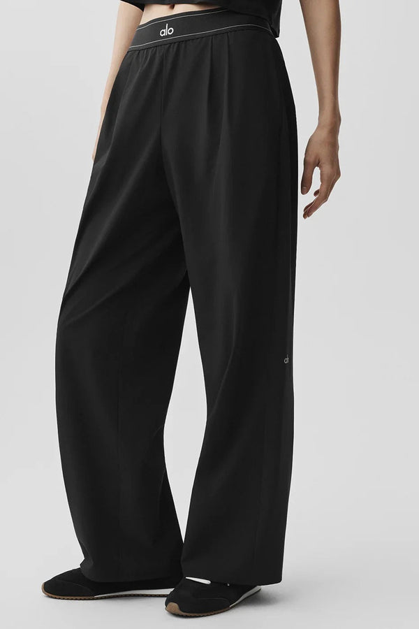 Alo Easy-Fit Everyday Classic Pants