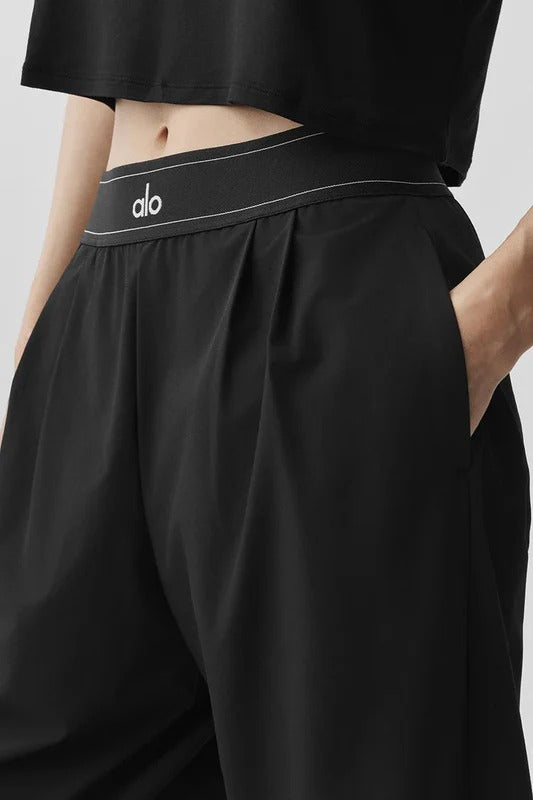 Alo Easy-Fit Everyday Classic Pants