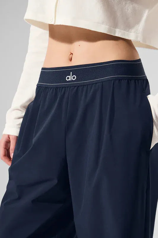 Alo Easy-Fit Everyday Classic Pants