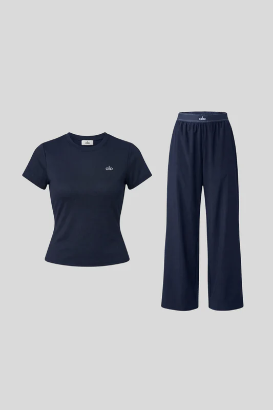 Alo Easy-Fit Everyday Classic Pants